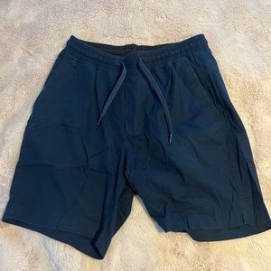 Lululemon casual shorts. Navy. Size small